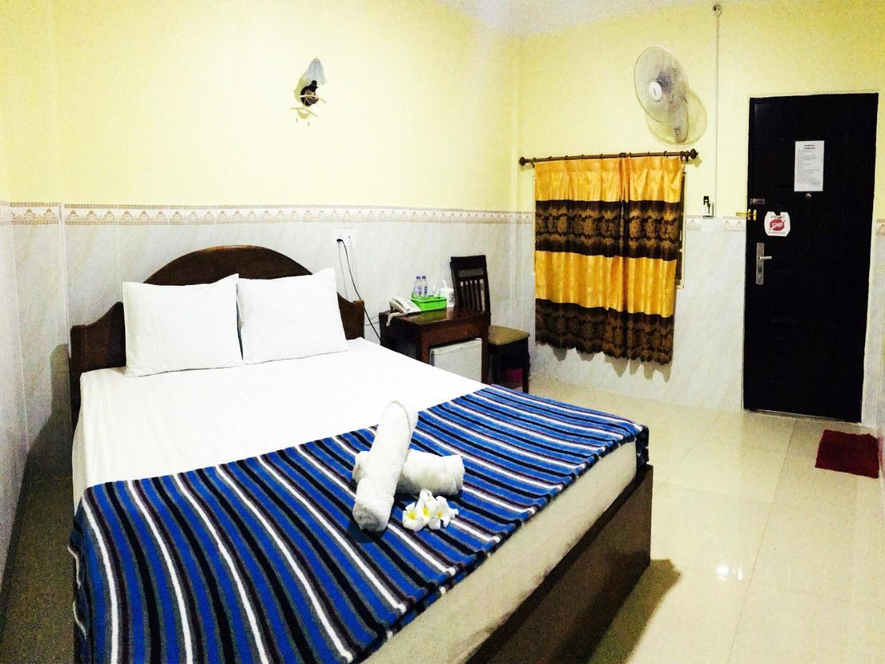 باتامبانغ First Hotel المظهر الخارجي الصورة